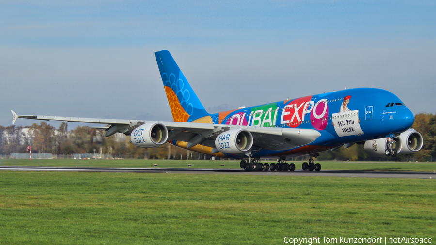 Emirates Airbus A380-861 (A6-EEU) | Photo 492892