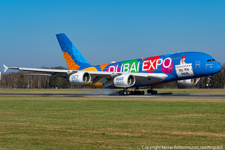 Emirates Airbus A380-861 (A6-EEU) | Photo 497021