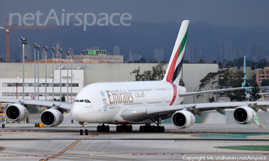 Emirates Airbus A380-861 (A6-EEU) | Photo 96097