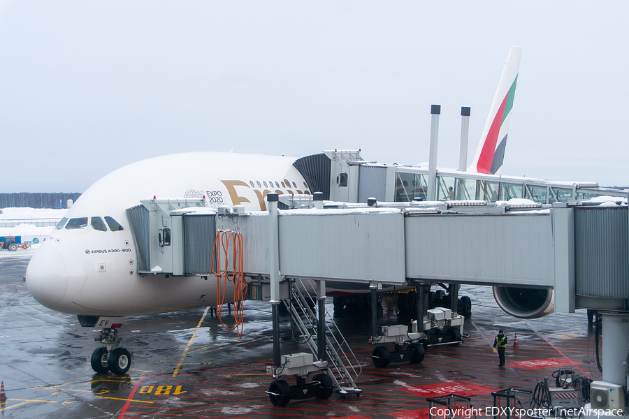 Emirates Airbus A380-861 (A6-EEV) | Photo 492744
