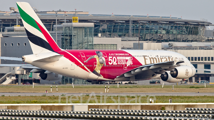Emirates Airbus A380-861 (A6-EEV) | Photo 371653