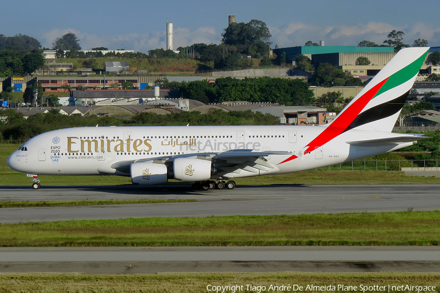 Emirates Airbus A380-861 (A6-EEV) | Photo 349695