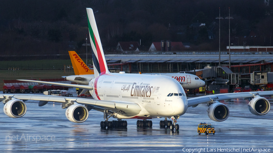 Emirates Airbus A380-861 (A6-EEV) | Photo 491286