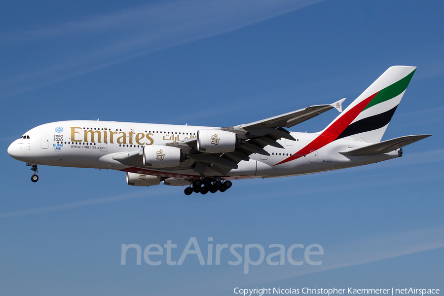 Emirates Airbus A380-861 (A6-EEV) | Photo 161122