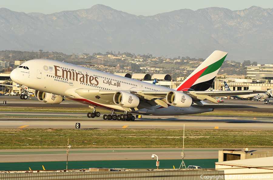 Emirates Airbus A380-861 (A6-EEV) | Photo 284719
