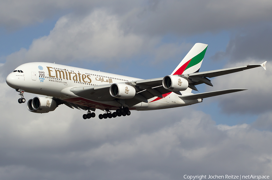 Emirates Airbus A380-861 (A6-EEW) | Photo 71847