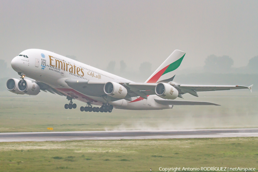 Emirates Airbus A380-861 (A6-EEX) | Photo 518689