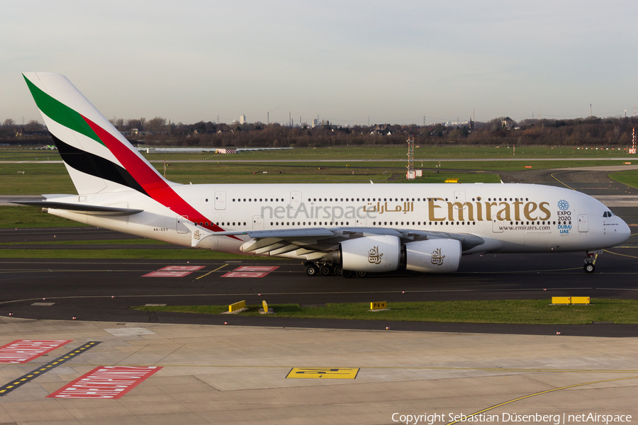 Emirates Airbus A380-861 (A6-EEY) | Photo 125011