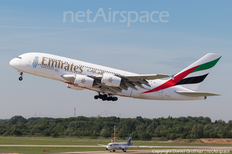 Emirates Airbus A380-861 (A6-EEY) | Photo 170766