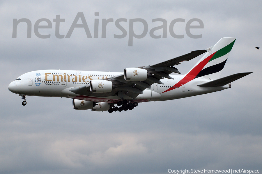 Emirates Airbus A380-861 (A6-EEZ) | Photo 109999