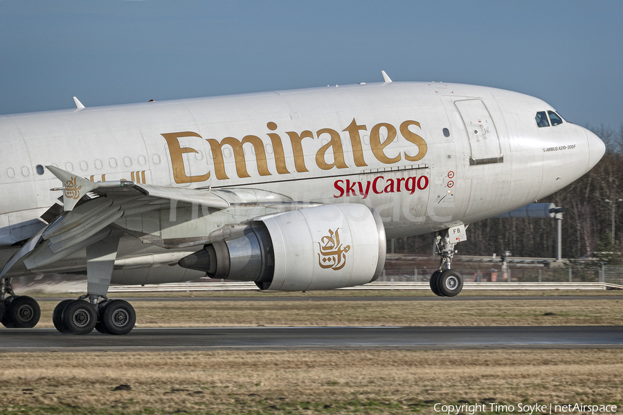 Emirates SkyCargo Airbus A310-308(F) (A6-EFB) | Photo 160606