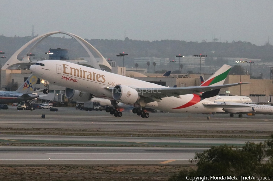 Emirates SkyCargo Boeing 777-F1H (A6-EFG) | Photo 516105