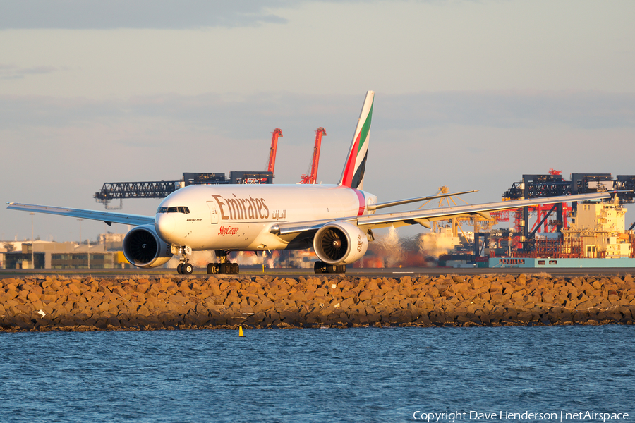 Emirates SkyCargo Boeing 777-F1H (A6-EFG) | Photo 75819