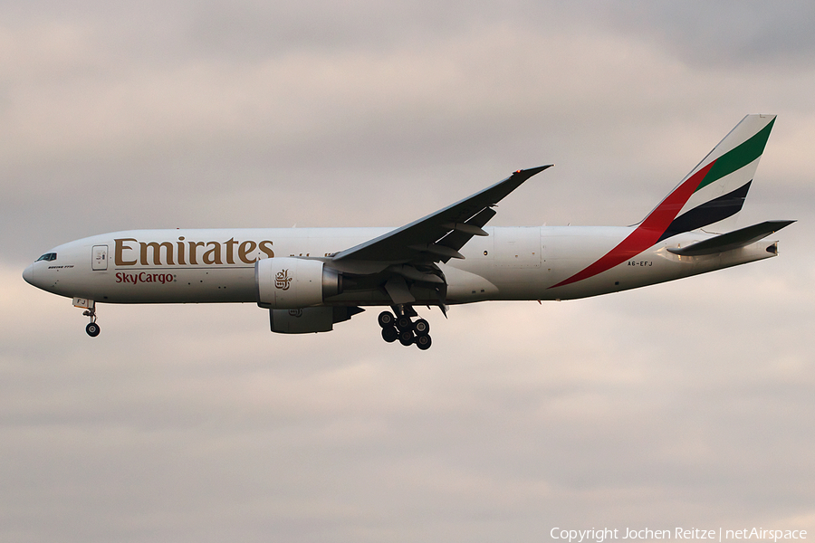 Emirates SkyCargo Boeing 777-F1H (A6-EFJ) | Photo 117304