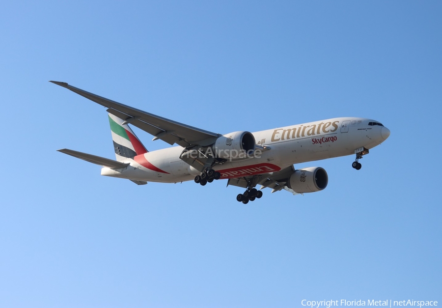 Emirates SkyCargo Boeing 777-F1H (A6-EFJ) | Photo 516106