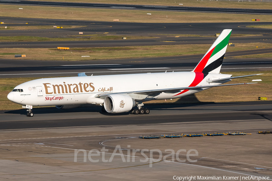 Emirates SkyCargo Boeing 777-F1H (A6-EFL) | Photo 389844