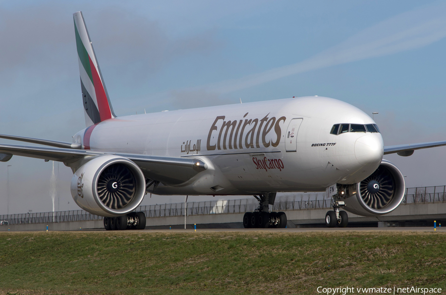 Emirates SkyCargo Boeing 777-F1H (A6-EFN) | Photo 293529