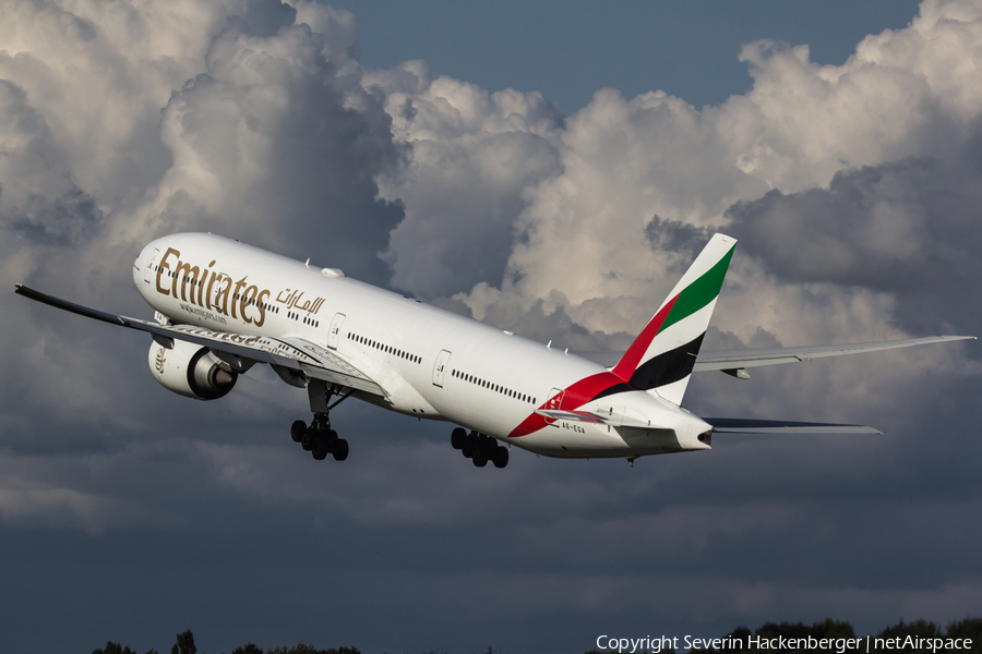 Emirates Boeing 777-31H(ER) (A6-EGA) | Photo 185671
