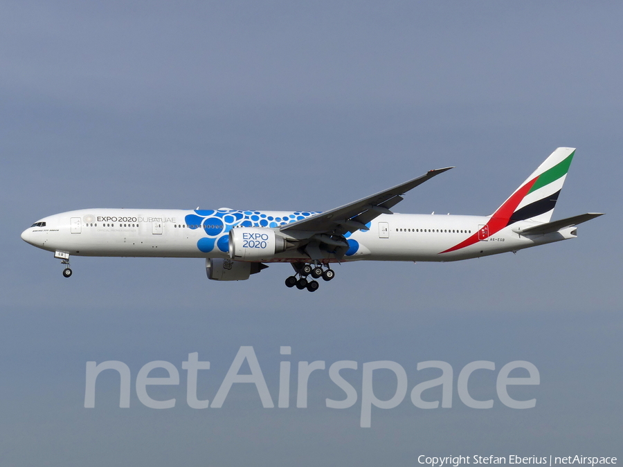 Emirates Boeing 777-31H(ER) (A6-EGB) | Photo 432119