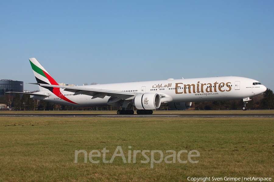 Emirates Boeing 777-31H(ER) (A6-EGB) | Photo 220507