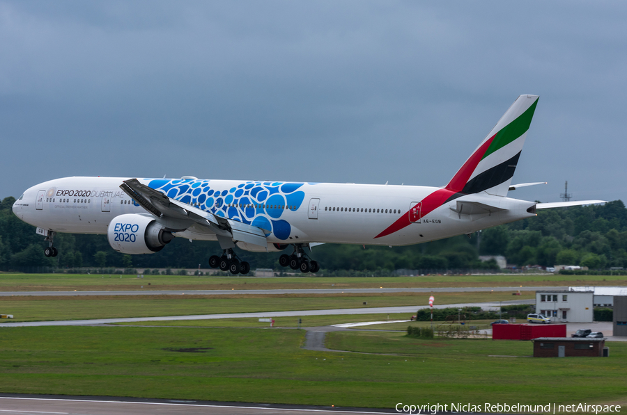 Emirates Boeing 777-31H(ER) (A6-EGB) | Photo 249393