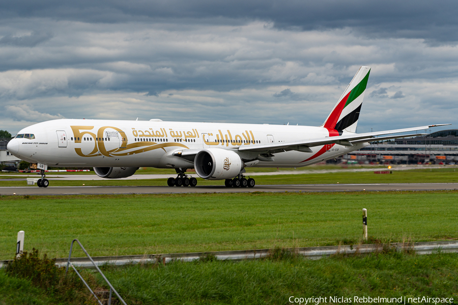 Emirates Boeing 777-31H(ER) (A6-EGB) | Photo 472070