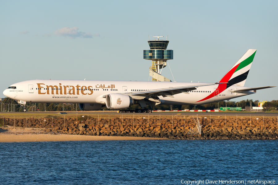 Emirates Boeing 777-31H(ER) (A6-EGB) | Photo 75856