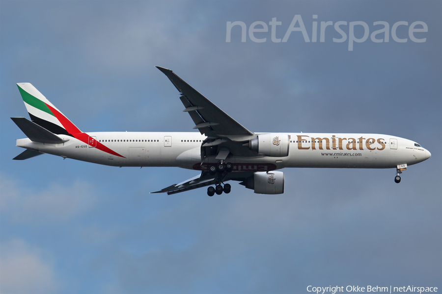Emirates Boeing 777-31H(ER) (A6-EGD) | Photo 120345