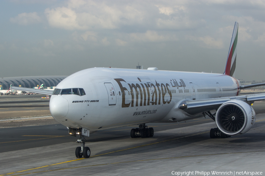 Emirates Boeing 777-31H(ER) (A6-EGF) | Photo 97823