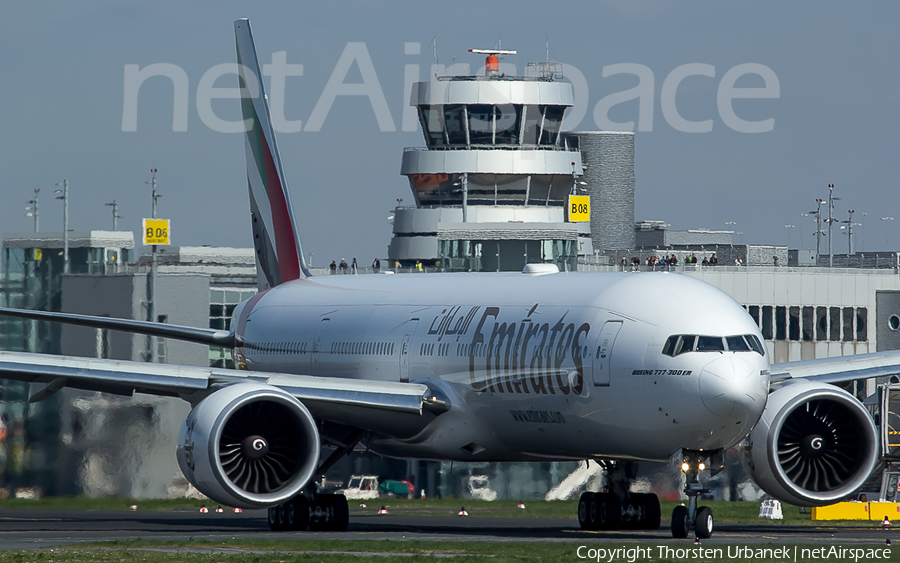 Emirates Boeing 777-31H(ER) (A6-EGG) | Photo 116654