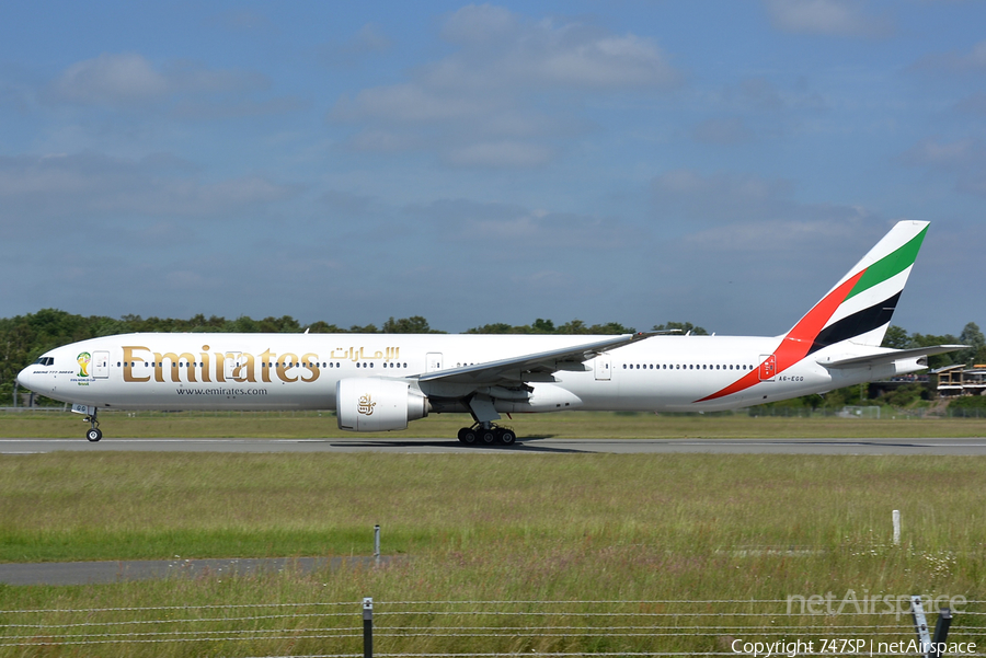 Emirates Boeing 777-31H(ER) (A6-EGG) | Photo 56983