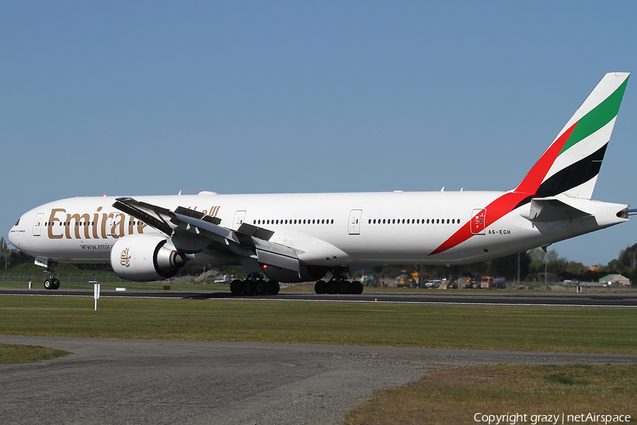 Emirates Boeing 777-31H(ER) (A6-EGH) | Photo 663103