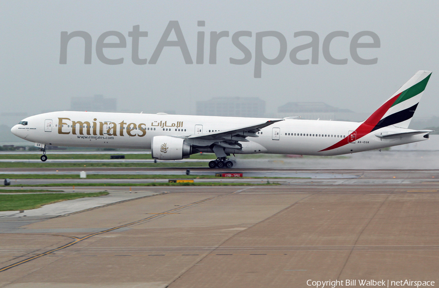 Emirates Boeing 777-31H(ER) (A6-EGK) | Photo 467617