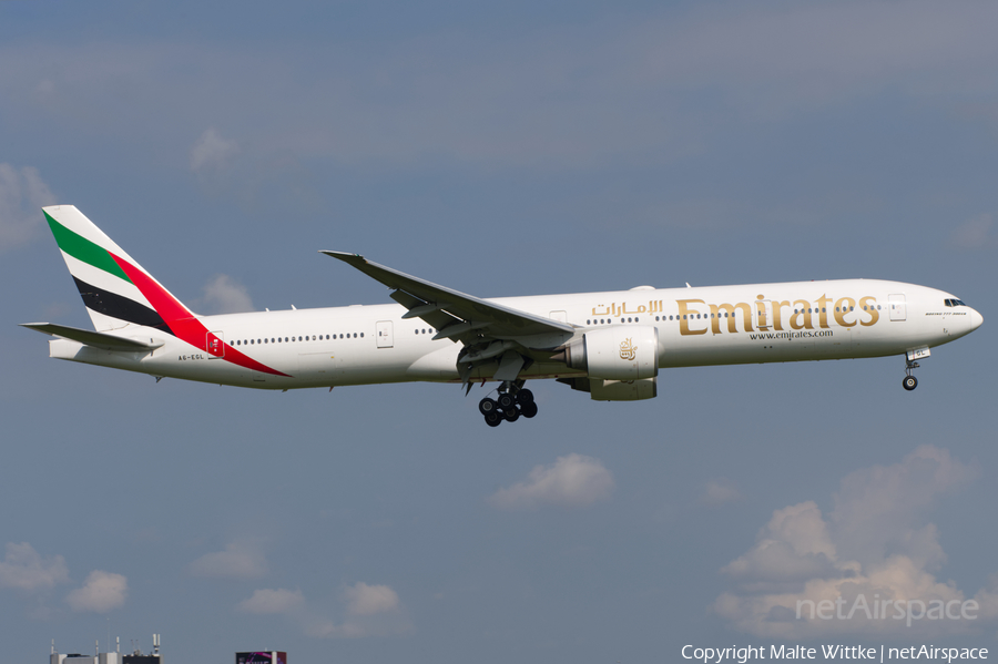 Emirates Boeing 777-31H(ER) (A6-EGL) | Photo 468595