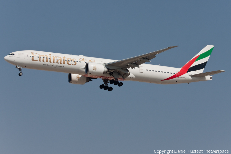 Emirates Boeing 777-31H(ER) (A6-EGL) | Photo 415602