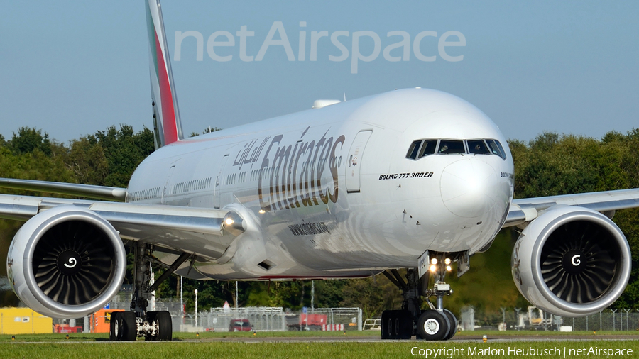 Emirates Boeing 777-31H(ER) (A6-EGL) | Photo 123814