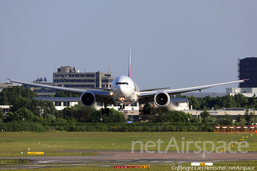 Emirates Boeing 777-31H(ER) (A6-EGM) | Photo 54690