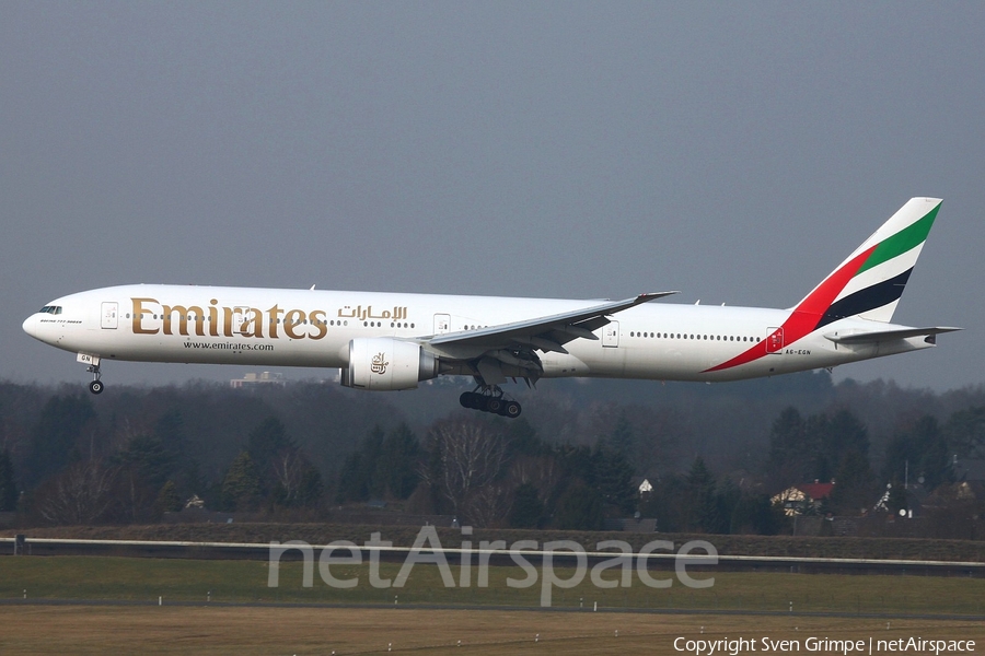 Emirates Boeing 777-31H(ER) (A6-EGN) | Photo 42161