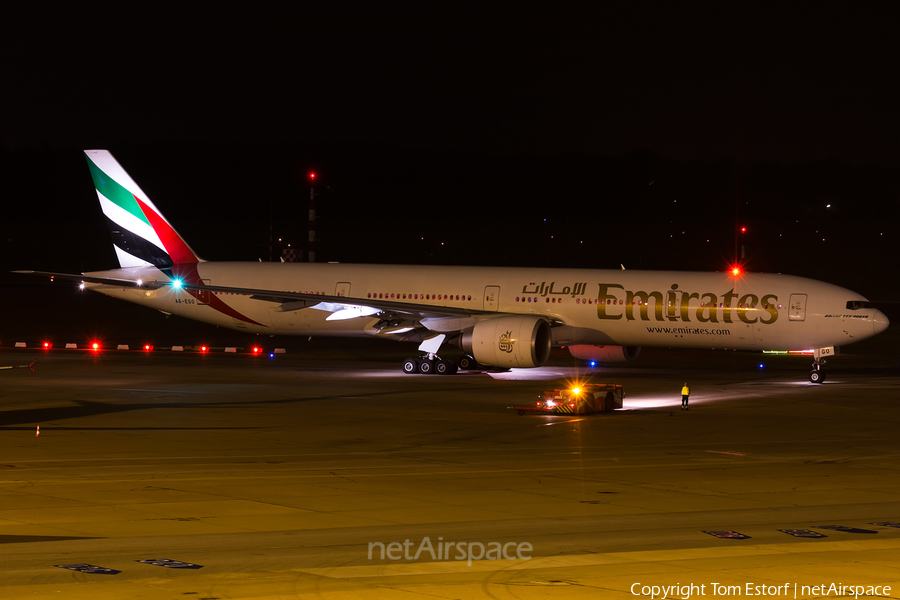 Emirates Boeing 777-31H(ER) (A6-EGO) | Photo 126261
