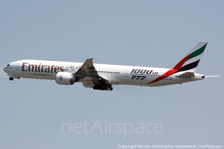Emirates Boeing 777-31H(ER) (A6-EGO) | Photo 5569