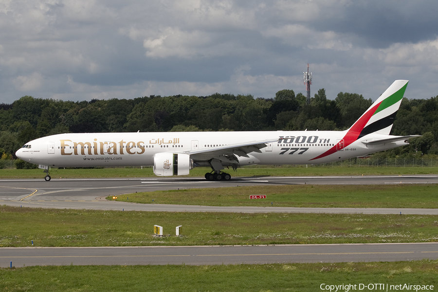 Emirates Boeing 777-31H(ER) (A6-EGO) | Photo 388005