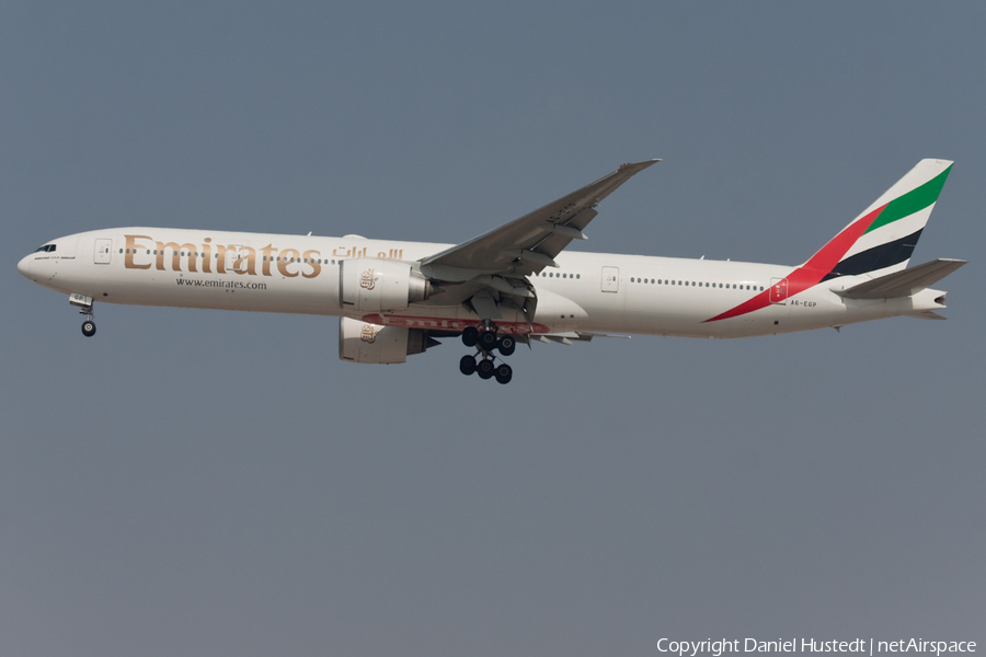 Emirates Boeing 777-31H(ER) (A6-EGP) | Photo 417916