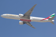 Emirates Boeing 777-31H(ER) (A6-EGQ) at  Dubai - International, United Arab Emirates