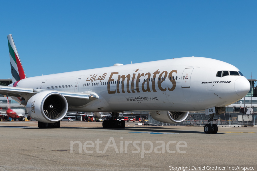 Emirates Boeing 777-31H(ER) (A6-EGQ) | Photo 166563