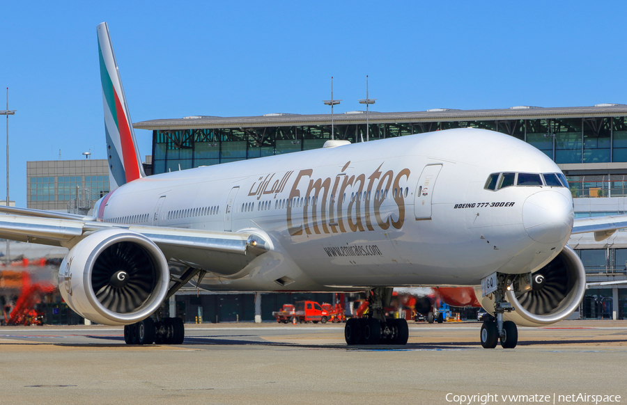 Emirates Boeing 777-31H(ER) (A6-EGQ) | Photo 207515