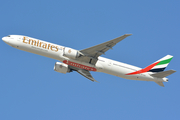 Emirates Boeing 777-31H(ER) (A6-EGR) at  Dubai - International, United Arab Emirates