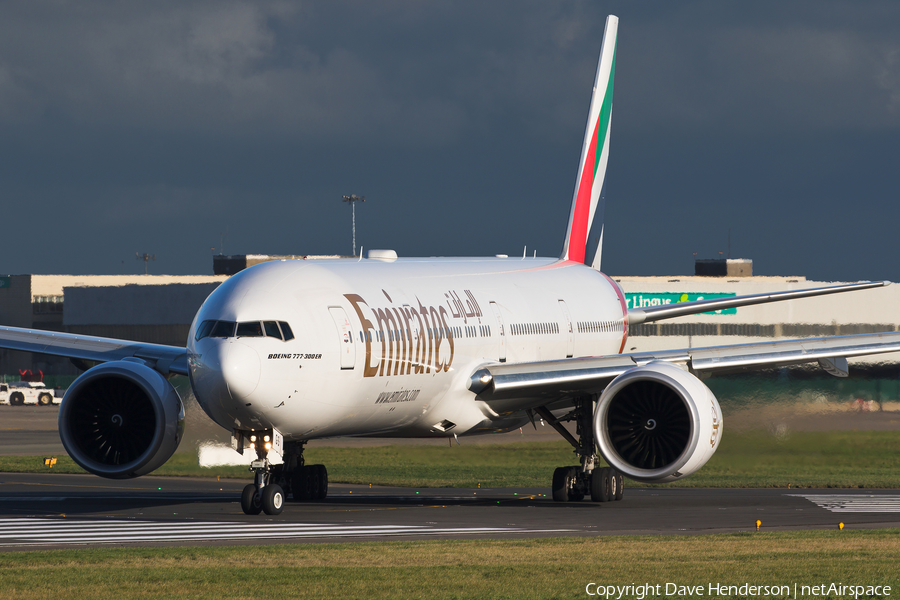 Emirates Boeing 777-31H(ER) (A6-EGS) | Photo 98122