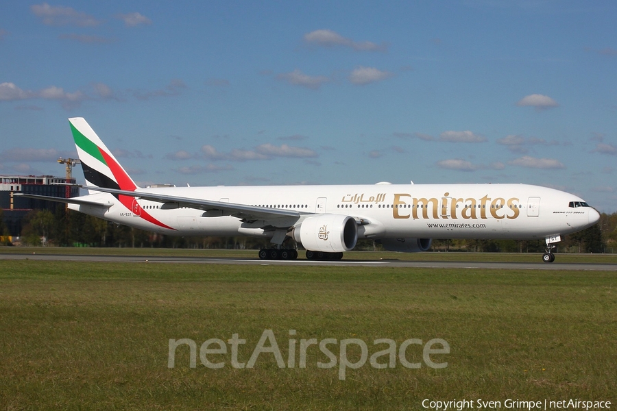 Emirates Boeing 777-31H(ER) (A6-EGT) | Photo 189201