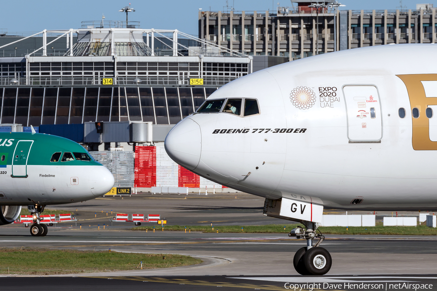 Emirates Boeing 777-31H(ER) (A6-EGV) | Photo 298753