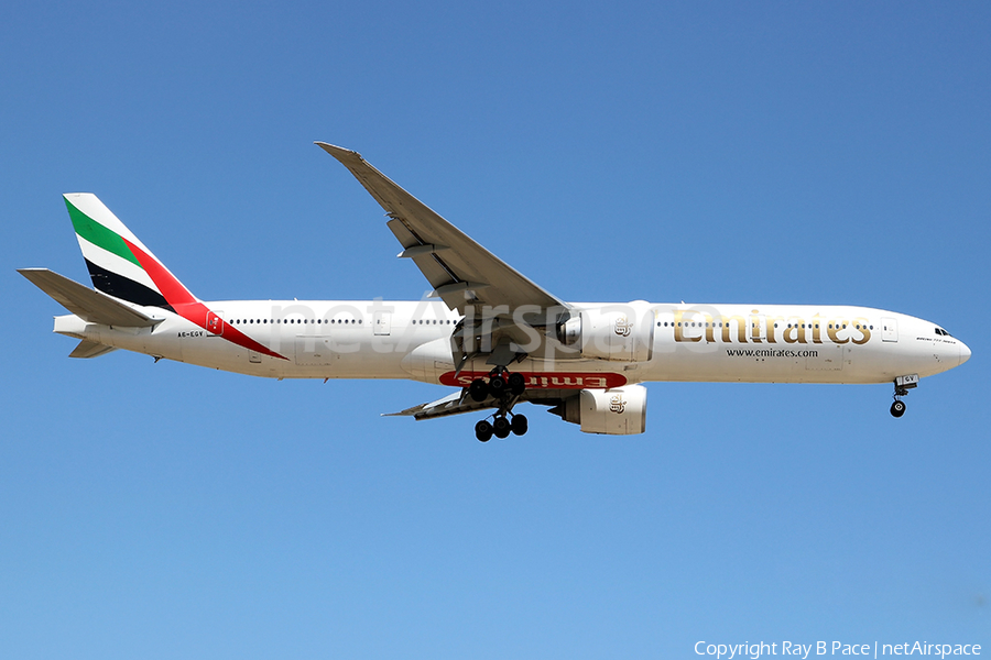 Emirates Boeing 777-31H(ER) (A6-EGV) | Photo 185232